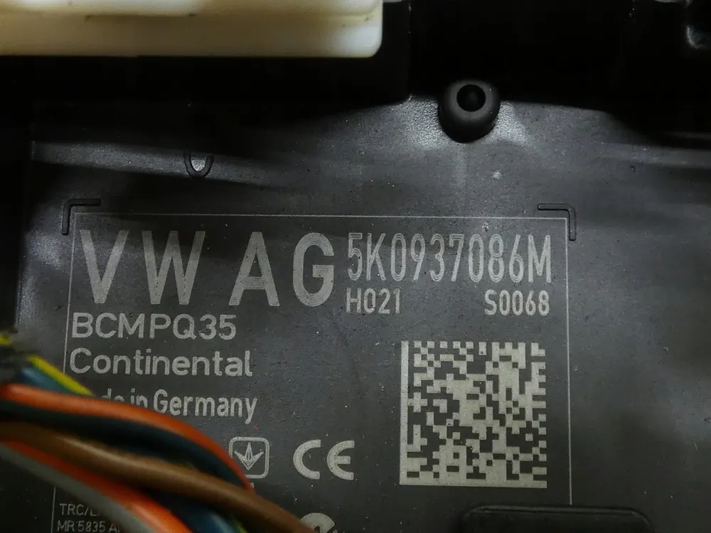 Module BCM Confort VW Tiguan I Touran I 5K0937086M image 4