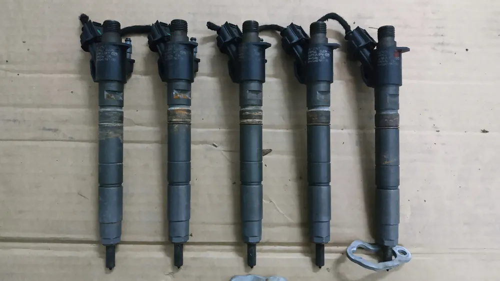 Injecteurs Volvo D3 D4 D5 31272767 (5 pièces)