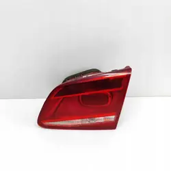 Luz de maletero derecha VW PASSAT B7 2012 3AE945094J