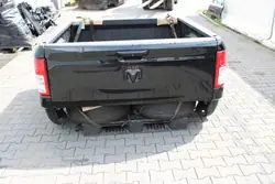 Hayon Dodge RAM 5 avec Feux et Ailes - OEM PAKA BURTA LAMPY RAM 5