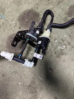 FORD OEM 255935 Sensor Válvula & Tubo Combustível - Usado