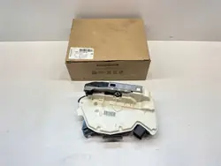 Fram höger dörrlås VW Tiguan CC 5N0