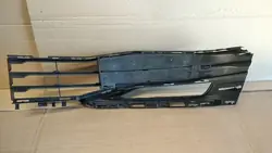 BMW 5 G30 G31 Linke Stoßfängergrill 51117385277