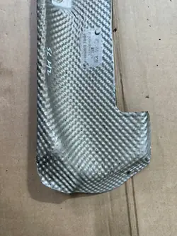OEM A2306820371 Alapaneelin lämpösuoja vasen Mercedes SL R230