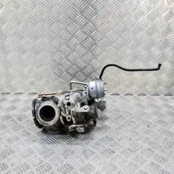 Turboahdin OEM 7605794 BMW 5 F10 4.4L Bensiini