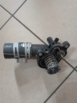 Termostato Jeep Wrangler JL Gladiator JT Grand Cherokee V6 3.6 OEM