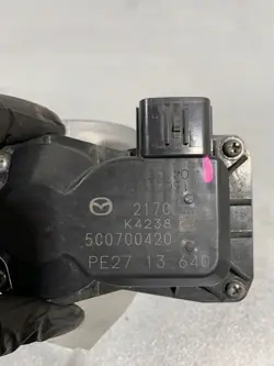 Corps de papillon électronique Mazda CX-3 OEM 5C0700420