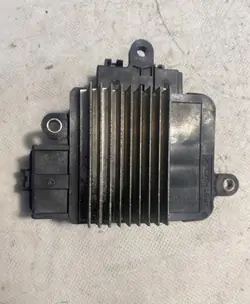 Module de contrôle ventilateur radiateur Lexus LS OEM 89257-30080
