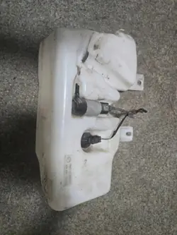 Scheibenwaschbehälter BMW OE 61678352897 7er E38
