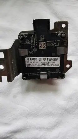 Gebrauchter Audi Radarsensor OEM 8W0907561J