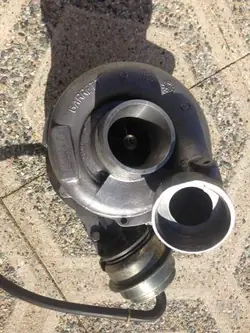 TURBINA Mercedes E W210 S W220 320 3.2 CDI