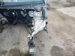 Toyota Avensis T27 Voor linker spatbord OEM 01