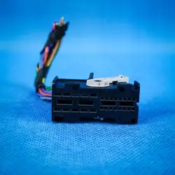 Fiche BMW OEM 61132236945 État Utilisé