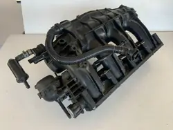 Gebruikt Audi OE inlaatspruitstuk OEM 06H133185AE