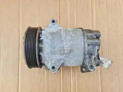 Compresseur A/C OEM 8200678499 pour Renault Scenic II