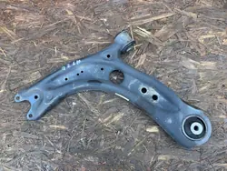 Braccio di Controllo Anteriore Sinistro Audi Q2 81A 24R