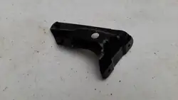 VW GOLF V 1K6 Fäste för Höger Framskärm