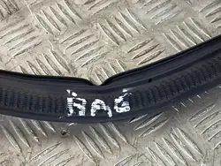 Jeep Türdichtung OEM FOB32852 - Gebrauchter Zustand
