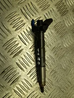 MERCEDES CDI INJEKTOR 6540700400 SPRINTER