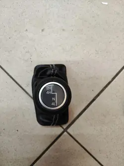 Botão de caixa de transferência OEM 6BT23TRMAD - Costura branca