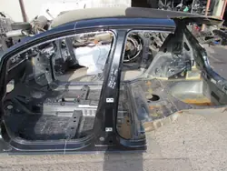 Keskimmäinen vasen pylväs Opel Corsa D 06-11