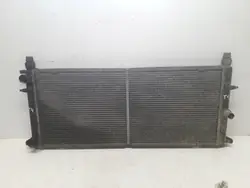 Radiateur d'eau VW Transporter T4 1.9 D 701121253B