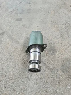 Soupape de base filtre à huile OEM 23013327 Renault Volvo