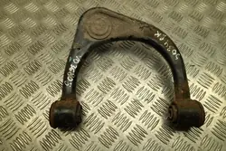 Braccio di controllo anteriore superiore sinistro TOYOTA LAND CRUISER 4863260040