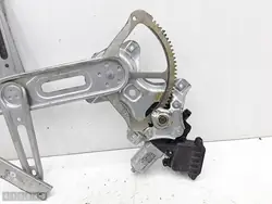 Toyota Yaris fönsterregulator OEM 983722103 - Begagnad