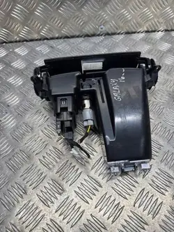 Askkopp Ford S-Max MK2 USB 12V Uttag OEM EM2BR044C16B