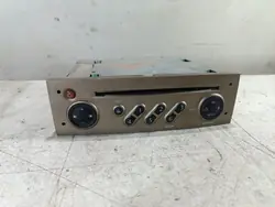Renault OE CD-radio OEM 8200562687 - Begagnad