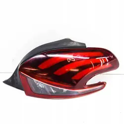 PEUGEOT 208 LIFT LUZ TRASERA DERECHA LED 9825601180