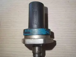 Sensor pressão combustível OEM 0261545037 VW Passat B7
