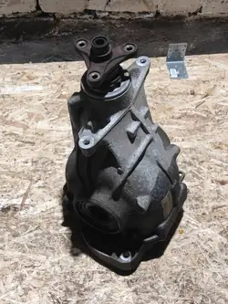 Bakre differential BMW 7 F01-F04 7577097