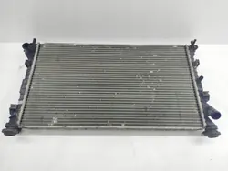 Ford Transit Vattenkylare OEM AMD85012 - Begagnad