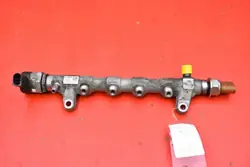 OEM 03L089N Rail d'injection pour VW Passat B7 2.0 TDI