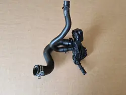 RENAULT CLIO IV DUSTER 0.9 Carcasa de termostato 110616064R