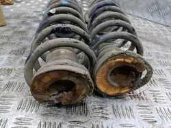 Molas Traseiras OEM Wrakowisko-16438- para Peugeot 5008 I