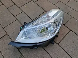 Vasen ajovalosarja Renault CLIO III 260607570R