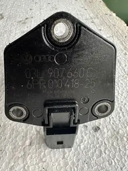 Sensor de nível de óleo Audi A4 S4 B8