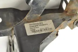Volvo V60 Murtovyöhyketuki Vasen OEM 31362373