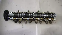 OEM MERCEDES R W251 ML W164 5.0 Arbre à Cames Gauche + Boîtier