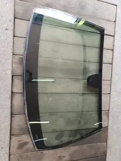 Parabrezza anteriore Mercedes GLA A1566700101