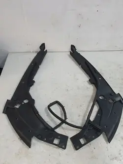 Jeu de couvre-ceintures avant OEM 05182512AC/05182513AD
