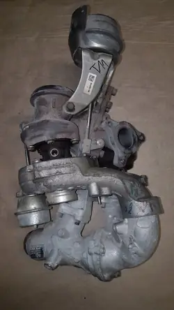 Mercedes Turbo OEM A6510901186 W205 Diesel-malleille