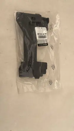 Conjunto de suportes de para-choque dianteiro 3 peças Renault Captur 17+ OEM