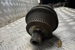 Arbre de transmission avant gauche VW PASSAT VARIANT B5 2.5L diesel