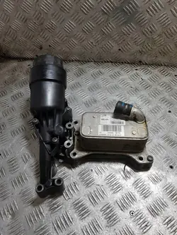 Oliefilterbasis met Koeler OEM A6511800665