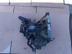 Vaihteisto Alfa Romeo 147 2.0 Benz T.Spark