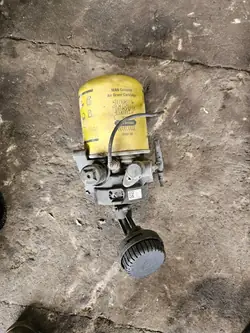 Ilmankuivainventtiili OEM 81.52102-6410 12.5 Bar